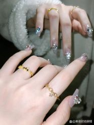 -情同手足美甲美睫