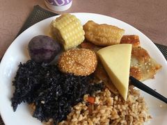 -假日花园主题餐厅