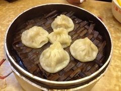 蟹粉小笼-四宜糕团店(南大街店)