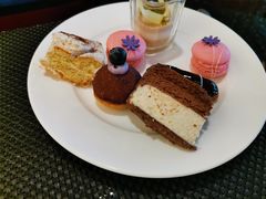 -圣丰索菲特·2 On 988 Café 自助餐厅