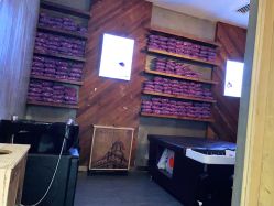 -爱上瑞卡美发沙龙