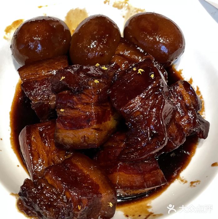 望乡楼上海菜(日月光店)招牌红烧肉图片