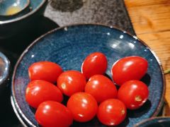 -湊湊火锅·茶憩(南京东路悦荟店)