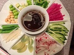 -秀儿四九城·新京菜(亚运村鸟巢店)