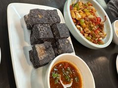 -洞庭鲜湘菜餐厅