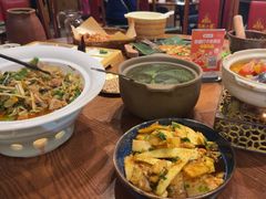 -老滇山寨•云南特色菜•地方菜•民族风情歌舞表演(金碧店)