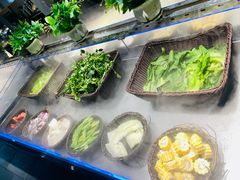 -牛里牛气· 榴莲海鲜鲜牛肉自助火锅·烤肉(横岗店)