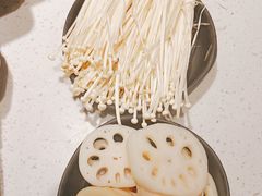 -三江源活鱼现烤(维多利摩尔城店)