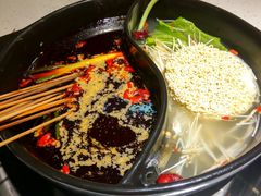 -钢管厂五区小郡肝串串香(奥克斯广场锦城万达店)