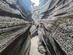 -梭布垭石林景区