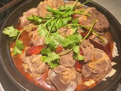 -沪小胖·小龙虾·蓝龙王(八佰伴店)