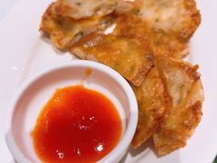 特色月亮虾饼-陈鹏鹏潮汕菜(欢乐海岸 海边景观店)