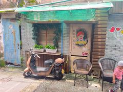 -Double cafe