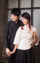 0B32M{AIKY)A~59DWST]N5B-蔚蓝海岸婚纱摄影(上海店)
