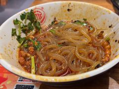 -万记麻辣烫国展总店