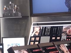 -BURBERRY(上海港汇恒隆广场店)