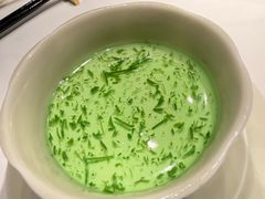 -新荣记(南京西路店)