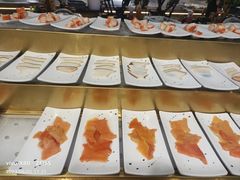 -圣罗巴甄选自助(麦凯乐店)