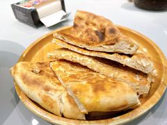 -乡村馕坑肉·烧烤·新疆菜·本地人更爱吃(阿勒泰首店)
