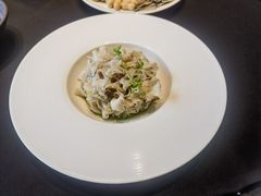 -铜锣湾·有麝自然香(渝北财富中心店)