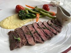 -普朗姆生蚝牛排馆 The Plump Oyster(成都摩方购物中心店)