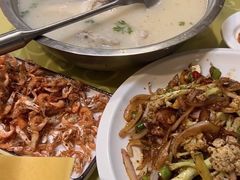 -雪湖煜辰鱼头老店(雪野湖店)