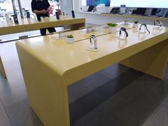 -华为授权体验店(万航渡路)