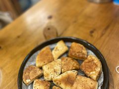 料理烤特色火烧-老东镇啤酒屋海鲜加工·蒸汽海鲜·海鲜烧烤(台东店)