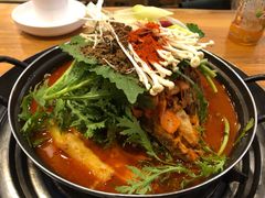 -喇喇排骨火锅·传统韩式脊骨汤(望京西园总店)
