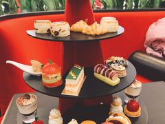 -Salon de The de Joel Robuchon(外滩18号店)