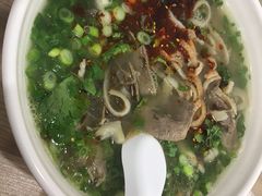 -牛百岁