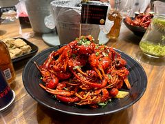 -巴厘龙虾·榜首油焖大虾(音乐学院·沿江酒馆店)