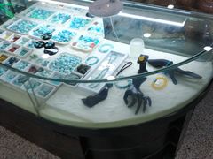 -云洲古玩城(大木桥路店)
