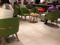 大堂-星巴克臻选(北京银泰店)