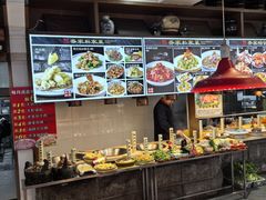 -乔家小院•本地小海鲜•非遗驴肉(万年泉路店)