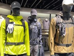 -凯乐石KAILAS(万国奥特莱斯店)