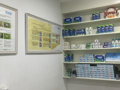 -世龙世家灰指甲·甲沟炎·跖疣护理·修脚(东江湾路店)