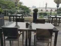 -卡普里披萨·牛扒·下午茶