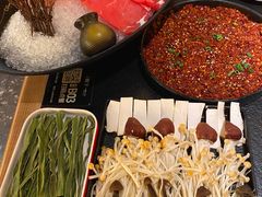 -晓宇重庆火锅(西安荟聚店)