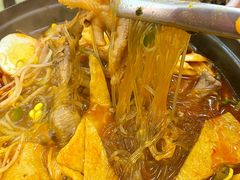 -火鸡爪东大门猎奇炒年糕