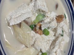 -健眺小海鲜(临海后山店)