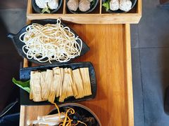 -汤宴·参须肚包鸡(南京路店)
