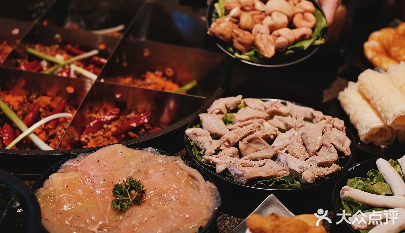 笑死👀划拳助兴吃火锅|超可爱雪花冰看着你