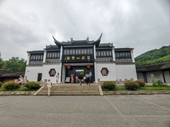 -灵岩山风景区