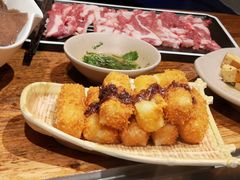 -老牌坊云南鱼豆花火锅(哈西万达店)