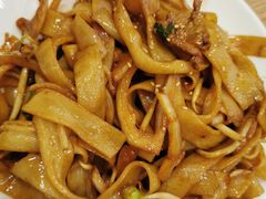 -广东小美食(果戈里大街店)