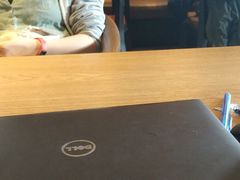 大堂-星巴克臻选(莘庄仲盛店)