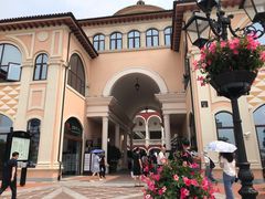 -VENCHI 闻绮(上海佛罗伦萨小镇店)