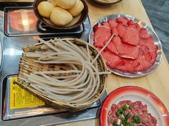 -钱摊摊安顺夺夺粉火锅(宏大广场店)