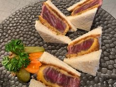 澳洲和牛炸牛排三明治-老乾杯和牛烧肉(王府中环店)